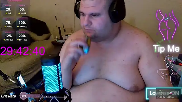 Snapshot of Hackensackneil chatting on 02-03-25, 11:47 Hackensackneil online show from 02-03-25, 11:47