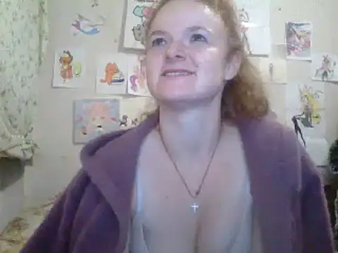 Snapshot of Rae_Jeannie chatting on 01-06-25, 06:41 Rae Jeannie online show from 01-06-25, 06:41