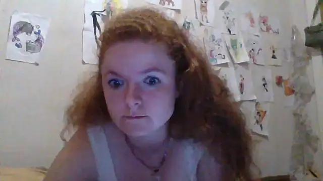 Snapshot of Rae_Jeannie chatting on 09-26-25, 01:20 Rae Jeannie online show from 09-26-25, 01:20