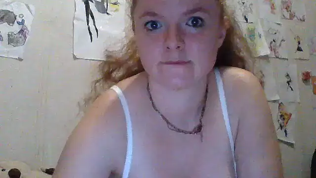 Snapshot of Rae_Jeannie chatting on 10-06-25, 03:53 Rae Jeannie online show from 10-06-25, 03:53