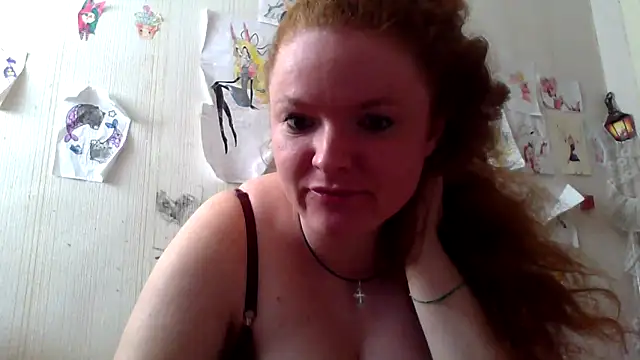 Snapshot of Rae_Jeannie chatting on 04-13-26, 08:09 Rae Jeannie online show from 04-13-26, 08:09