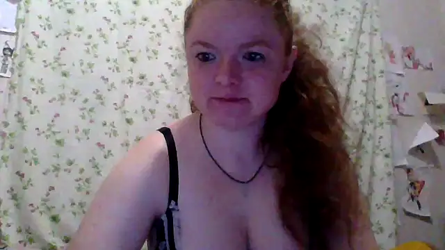 Snapshot of Rae_Jeannie chatting on 04-30-26, 02:29 Rae Jeannie online show from 04-30-26, 02:29
