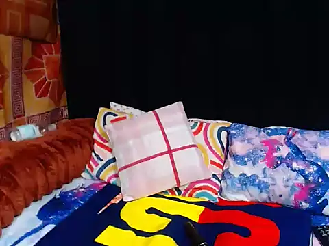 Thickbootykim online show from 05-14-26, 08:37