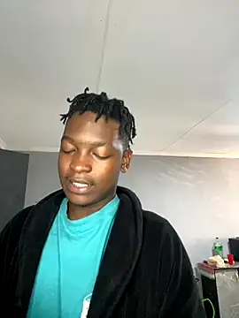 Snapshot of Redfucks333 chatting on 10-28-25, 07:12 Redfucks333 online show from 10-28-25, 07:12