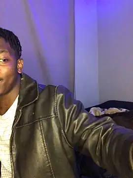 Snapshot of Redfucks333 chatting on 10-31-25, 10:22 Redfucks333 online show from 10-31-25, 10:22