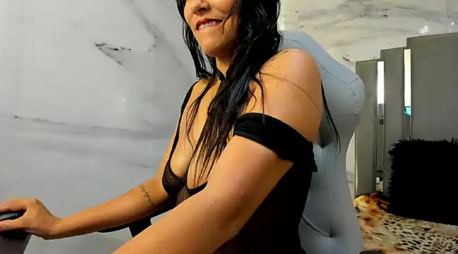 Lorena watson online show from 02-18-25, 09:43