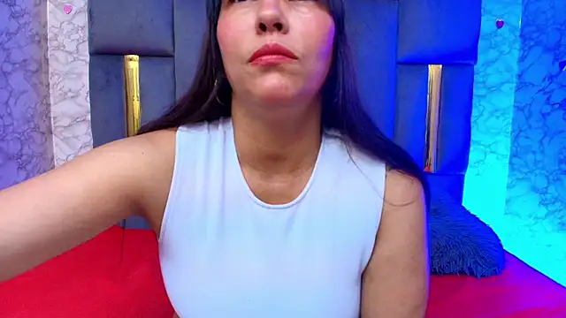 Snapshot of Lorena_watson chatting on 03-07-26, 04:31 Lorena watson online show from 03-07-26, 04:31