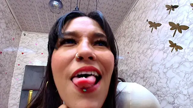 Snapshot of Lorena_watson chatting on 03-11-26, 02:28 Lorena watson online show from 03-11-26, 02:28