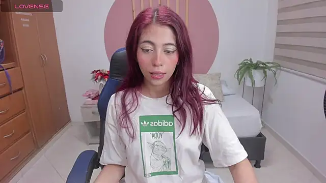sweetpeach 20 online show from 02-24-25, 07:19