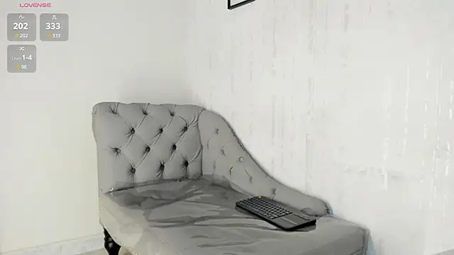 susana78   online show from 02-05-25, 10:44