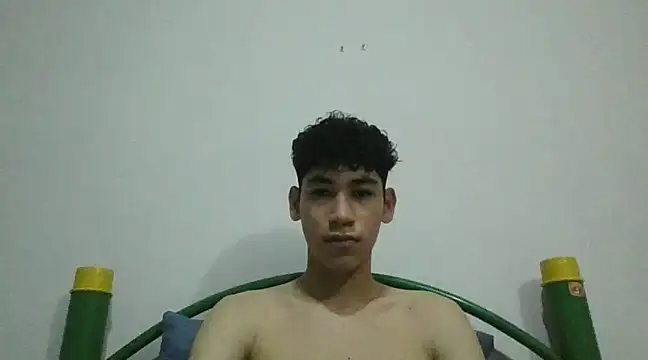 leo teen online show from 01-05-25, 06:13