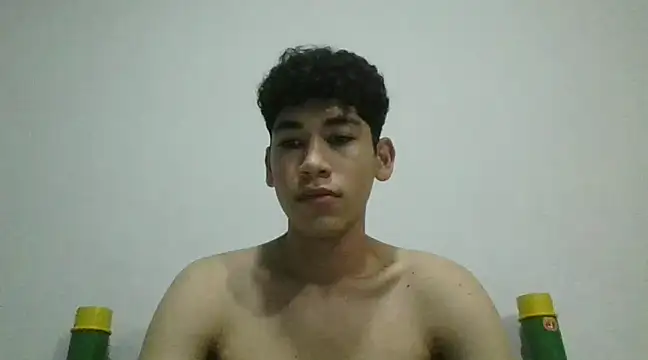 leo teen online show from 01-06-25, 01:42