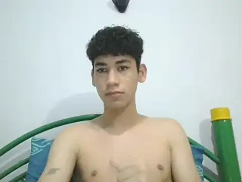 leo teen online show from 01-23-25, 11:47