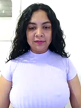 Brendabluee online show from 01-27-25, 09:00