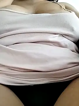 Betty2u online show from 03-23-25, 08:26