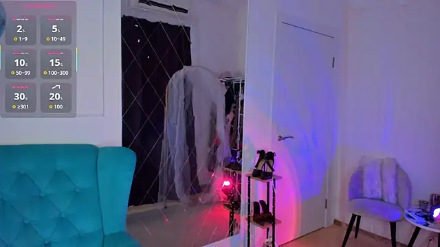Lina Bennet online show from 05-08-26, 01:44
