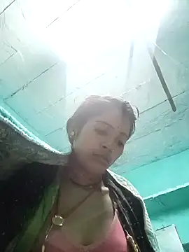 Arini Arora online show from 01-21-25, 06:02