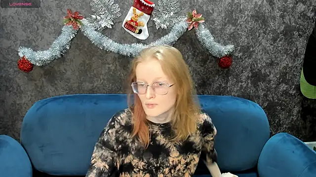 Snapshot of ElizabethHarpper chatting on 01-22-25, 01:42 ElizabethHarpper online show from 01-22-25, 01:42