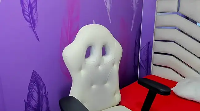 Snapshot of arissha_lee chatting on 02-28-25, 04:43 arissha lee online show from 02-28-25, 04:43