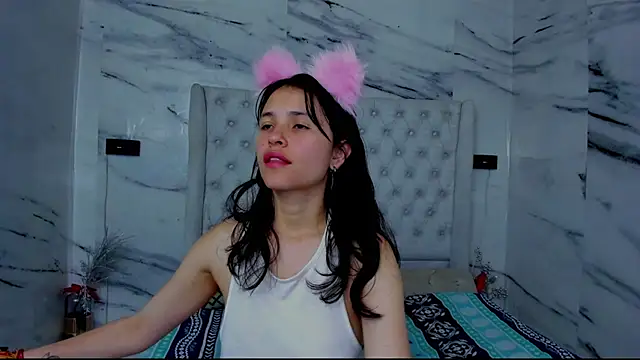 Snapshot of arissha_lee chatting on 10-14-25, 10:10 arissha lee online show from 10-14-25, 10:10