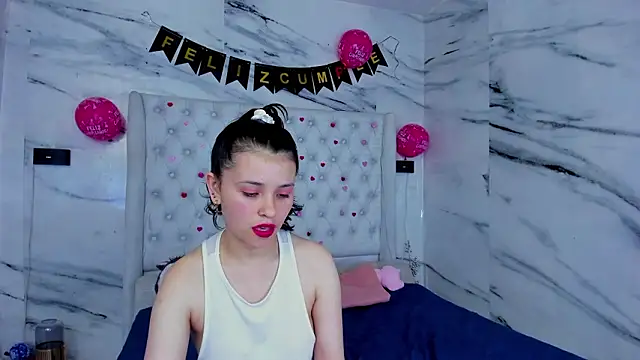 Snapshot of arissha_lee chatting on 03-12-26, 11:11 arissha lee online show from 03-12-26, 11:11