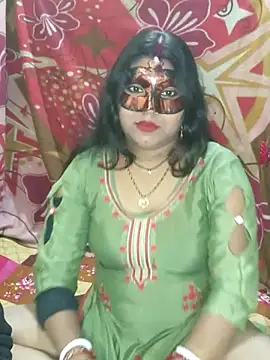 Hot muskaan online show from 01-13-25, 12:45