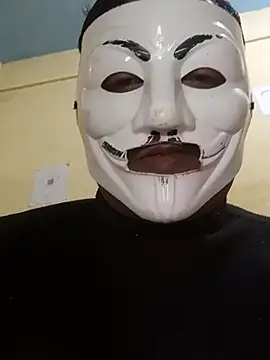 Hot muskaan online show from 01-24-25, 01:57