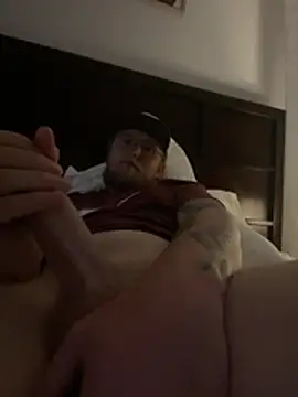 Snapshot of tcadle1824 chatting on 03-25-26, 03:23 tcadle1824 online show from 03-25-26, 03:23