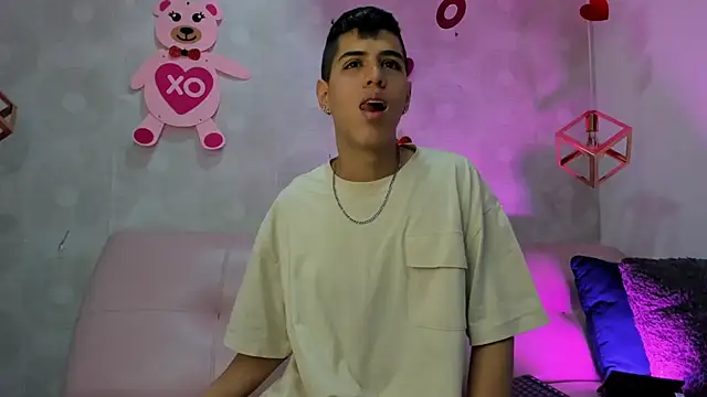 Angel Khouri online show from 02-19-25, 03:17