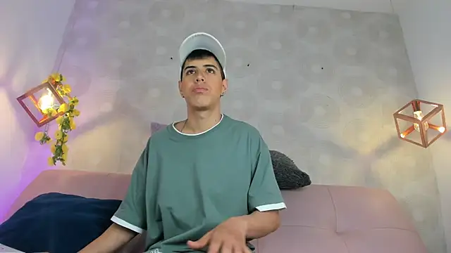 Angel Khouri online show from 03-07-25, 03:40