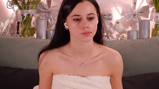 Snapshot of taanni_bc chatting on 02-01-25, 10:26 taanni bc online show from 02-01-25, 10:26