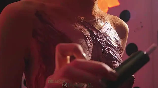 Snapshot of taanni_bc chatting on 02-24-25, 03:12 taanni bc online show from 02-24-25, 03:12