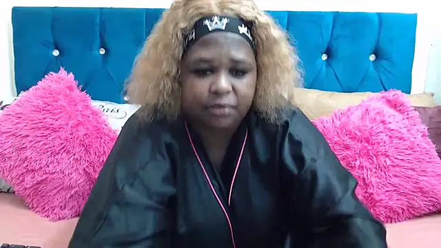 Snapshot of SexyLadyBoosxx chatting on 02-14-26, 03:31 SexyLadyBoosxx online show from 02-14-26, 03:31