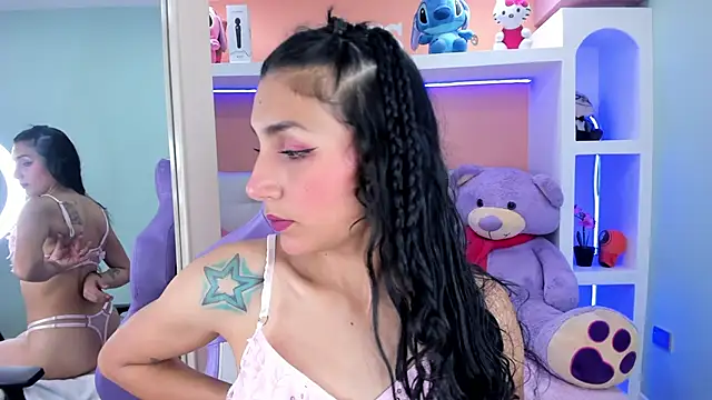 miss   evangeline online show from 01-17-25, 02:29