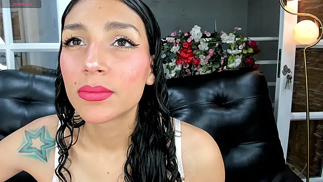 miss   evangeline online show from 03-21-25, 02:39