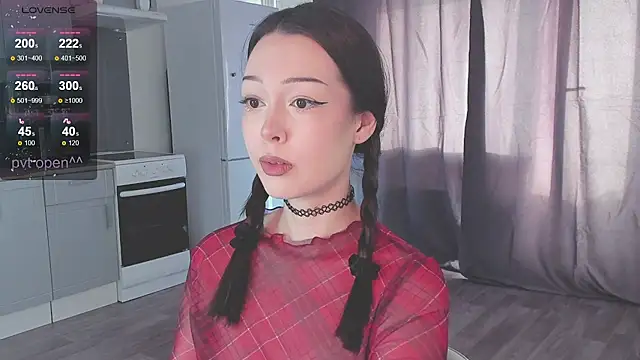 kittenrisha online show from 10-26-25, 07:03