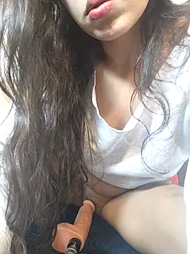 Danni shy online show from 02-16-26, 10:28