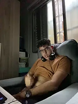 jeyse online show from 01-26-25, 05:34