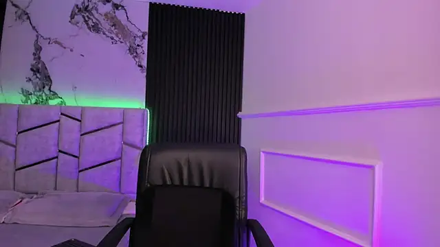 daniiphoeniixx online show from 01-06-26, 07:50