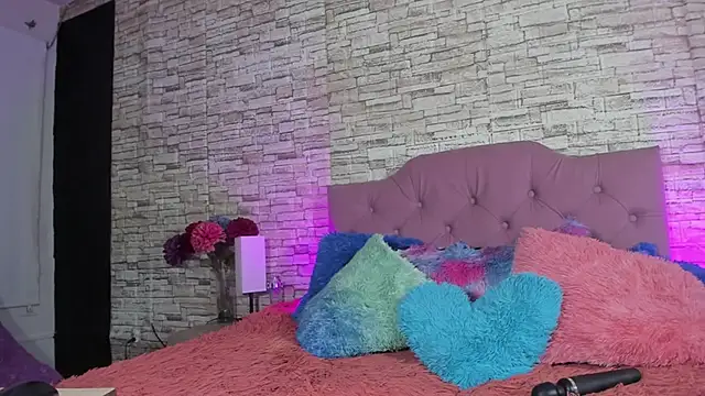 alanna love01 online show from 09-11-25, 01:28