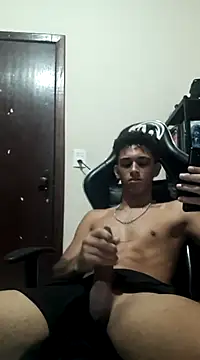 Snapshot of MALIK-PARVATI chatting on 01-05-25, 06:24 MALIK-PARVATI online show from 01-05-25, 06:24