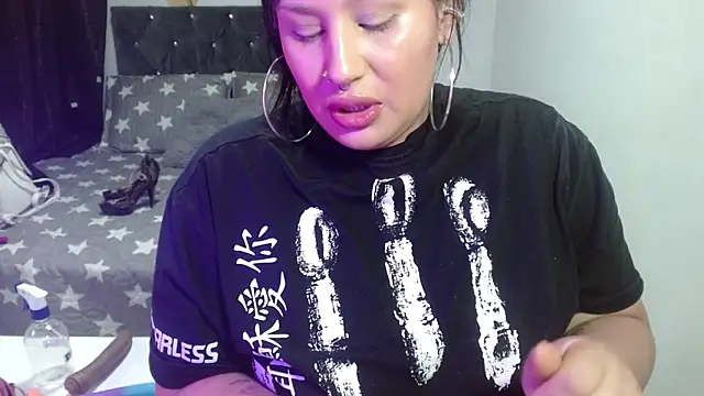 brittanysexhot online show from 10-22-25, 07:46