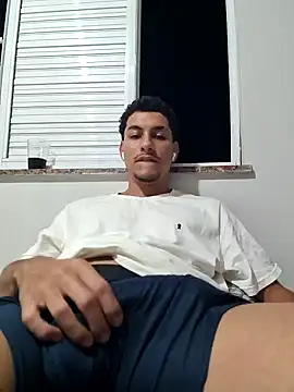 Snapshot of Babyandres93 chatting on 01-27-25, 03:15 Babyandres93 online show from 01-27-25, 03:15