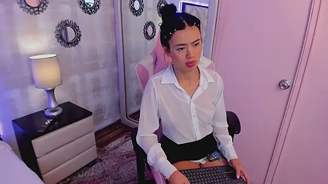 CataleyaRicci online show from 01-26-25, 07:52