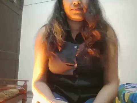 Hot-shanvi online show from 02-07-25, 03:45