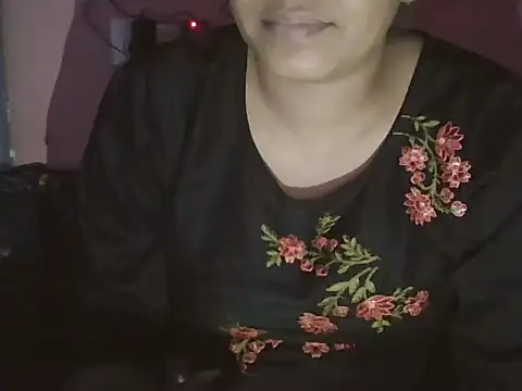 Hot-shanvi online show from 10-05-25, 06:12