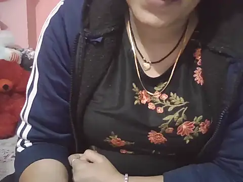 Hot-shanvi online show from 01-06-26, 01:15