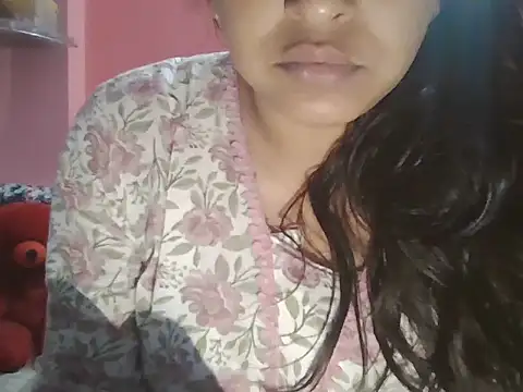 Snapshot of Hot-shanvi chatting on 04-11-26, 11:47 Hot-shanvi online show from 04-11-26, 11:47