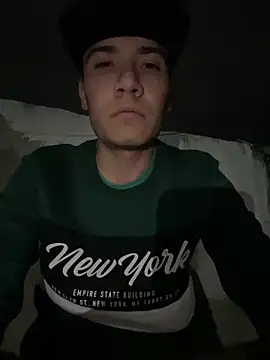 Snapshot of CarlosRyan1997 chatting on 01-15-25, 09:13 CarlosRyan1997 online show from 01-15-25, 09:13