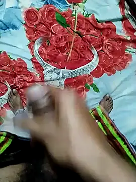 Snapshot of Kingxey chatting on 01-08-25, 04:44 Kingxey online show from 01-08-25, 04:44